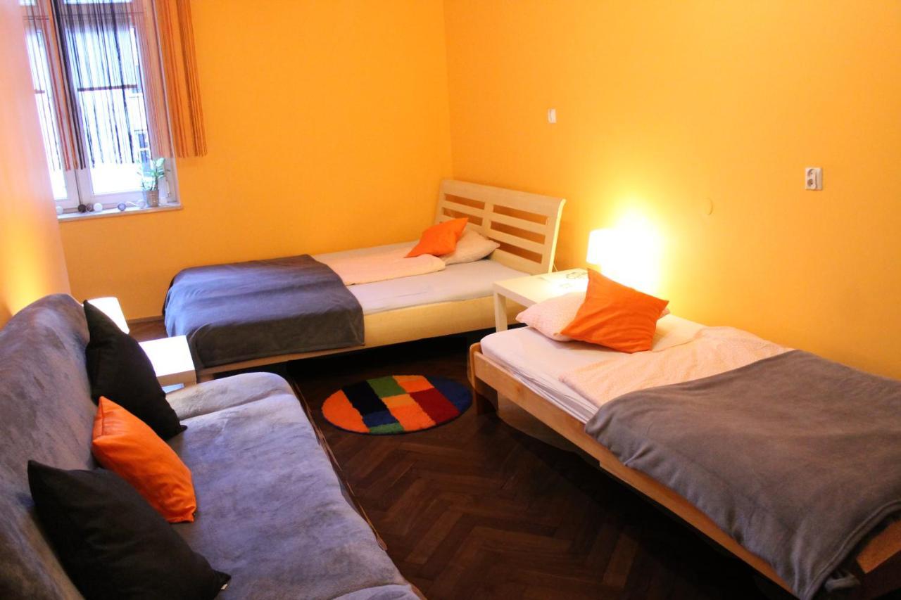 Hostel Centrum Sabot Krakow Dış mekan fotoğraf