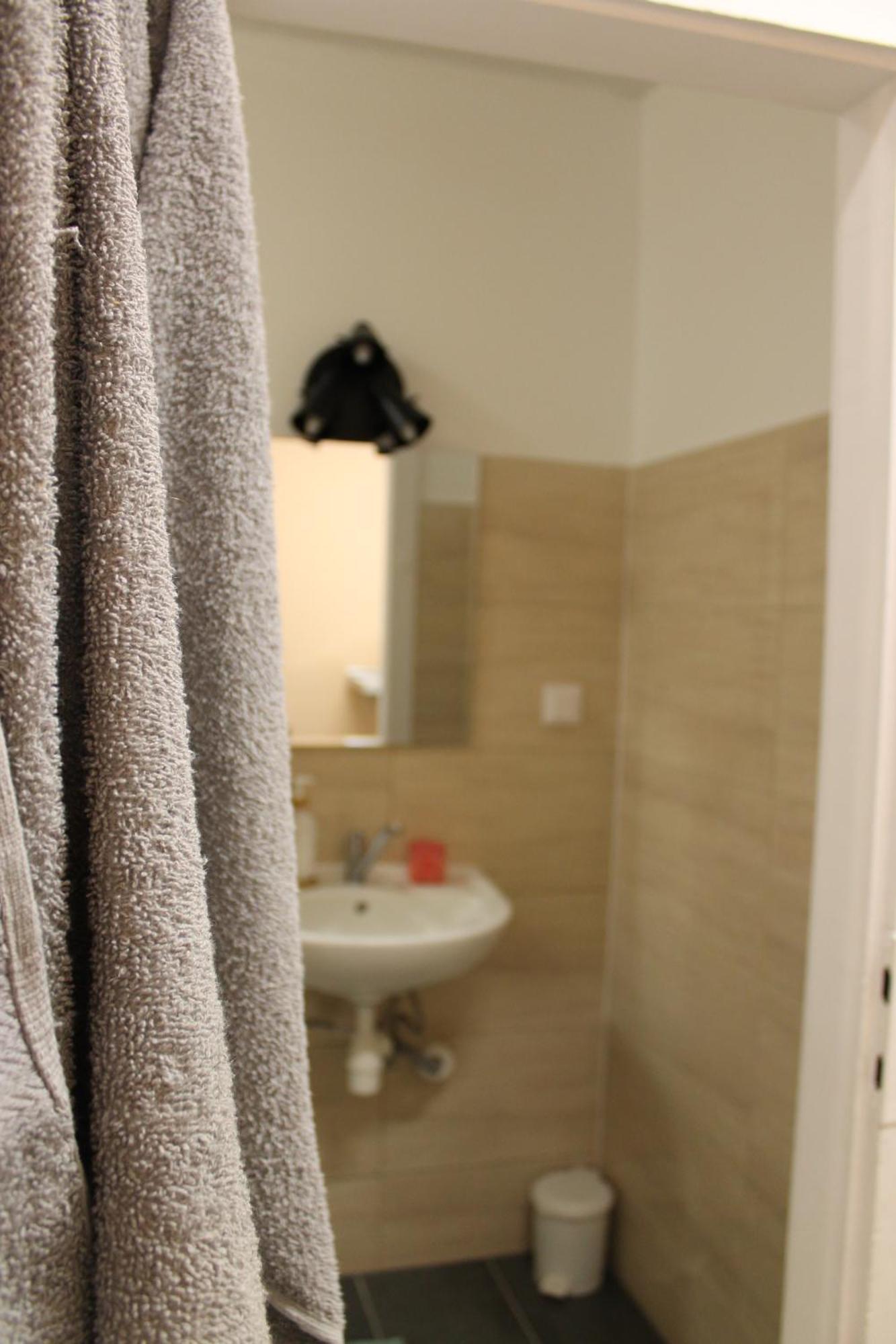 Hostel Centrum Sabot Krakow Dış mekan fotoğraf