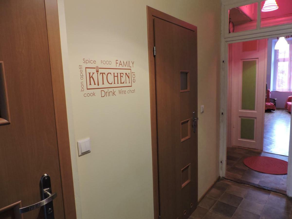 Hostel Centrum Sabot Krakow Dış mekan fotoğraf